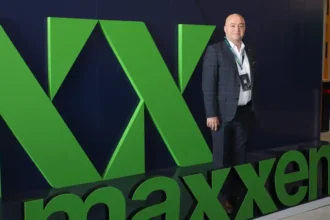 Kontek Grup CEO'su ve Yönetim Kurulu Başkanı Tolga Murat Özdemir, Maxxen Day 2026'da Aydın'daki tesiste