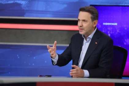 Enerji ve Tabii Kaynaklar Bakanı Alparslan Bayraktar